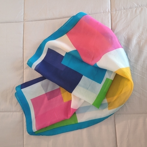 Colorblock Geometric Silky Scarf - Picture 6 of 6